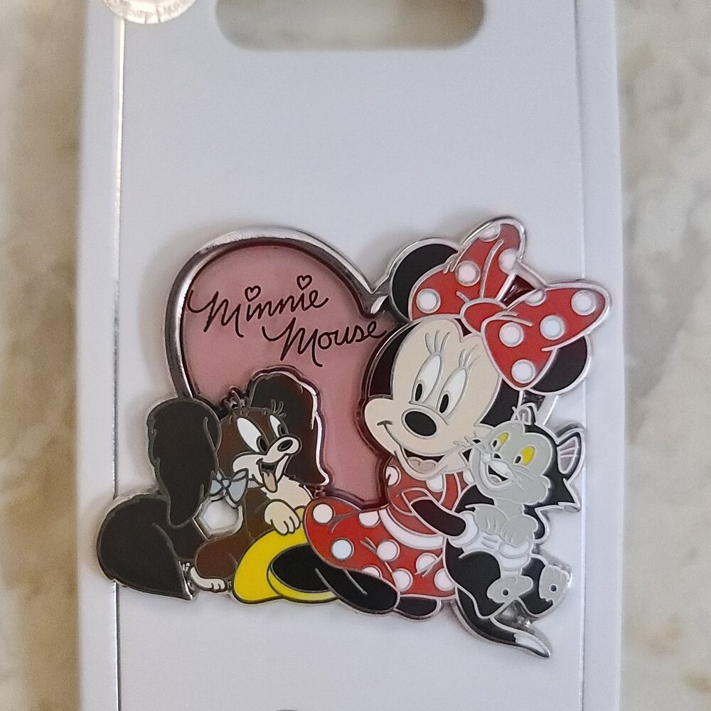Disney Parks Minnie Mouse, Figaro and Lady Pin - NEW
